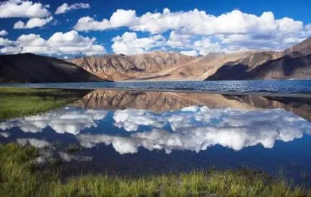 Pangong Lake camping hotels accommodation tents lakeside Ladakh Spangmik 2026